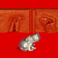 Zinngießform Kleines Nilpferd sitzend, ca. 16g Reinzinn